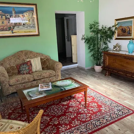 Casa Caterina In Centro Apartment